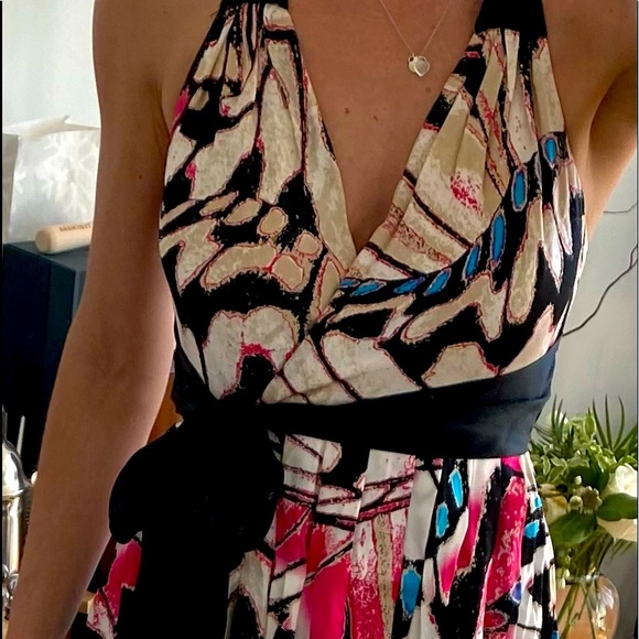 Beautiful 100% Silk Bebe backless dress! - Picture 6 of 7